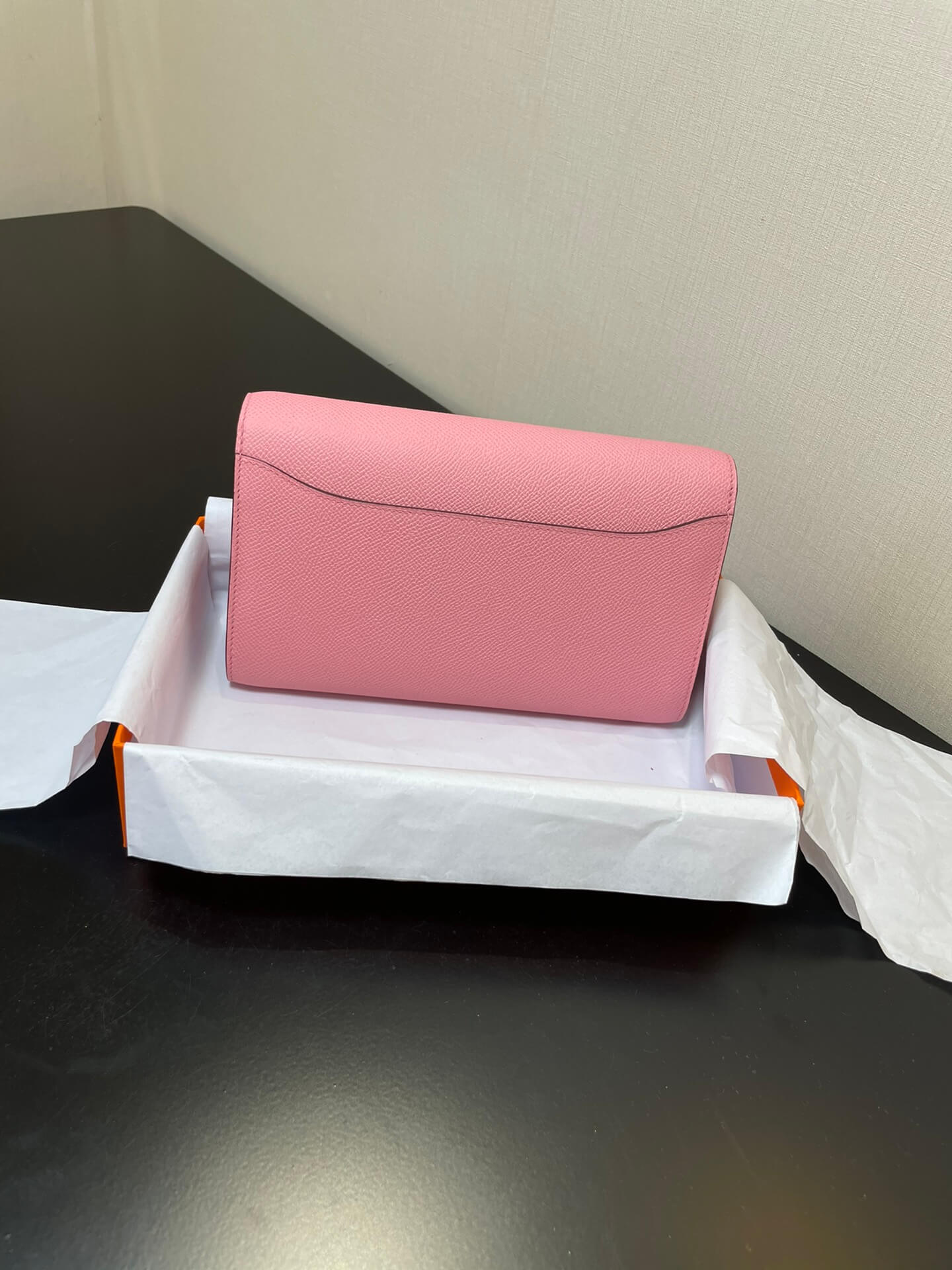 ConstanceTo Go: Pink