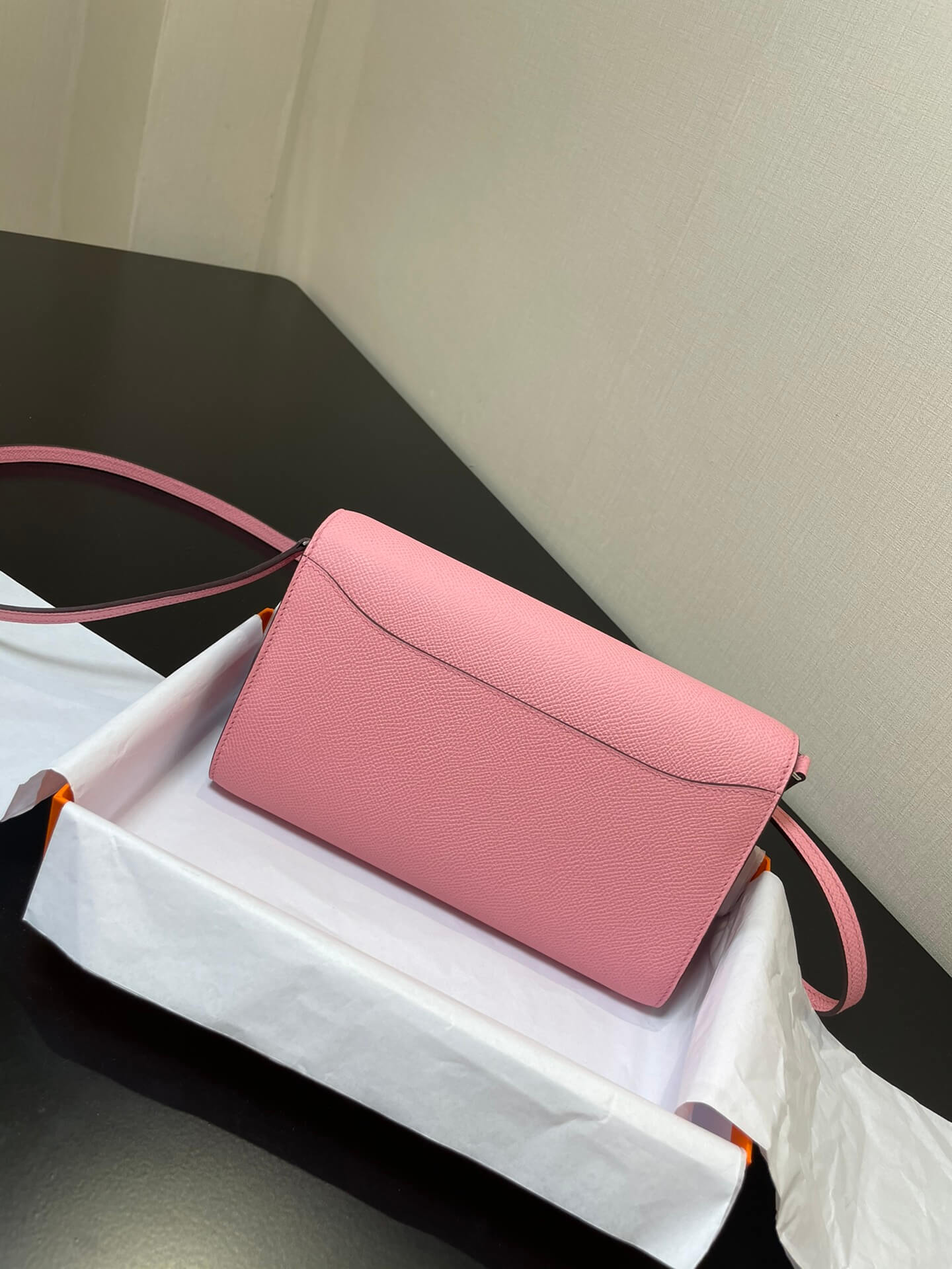 ConstanceTo Go: Pink