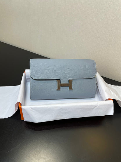 ConstanceTo Go: Linen Blue