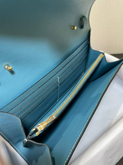 ConstanceTo Go: denim blue