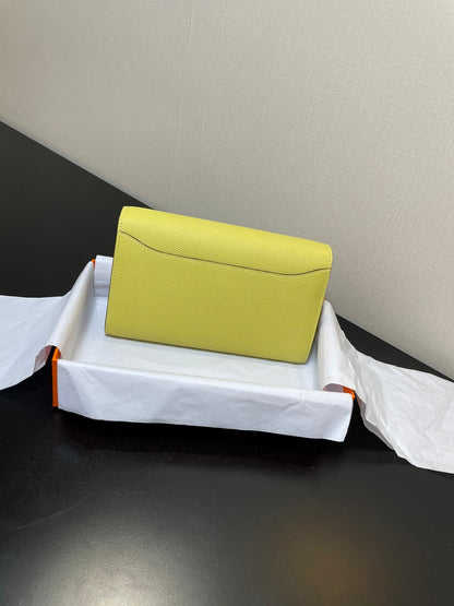ConstanceTo Go: Lemon Yellow