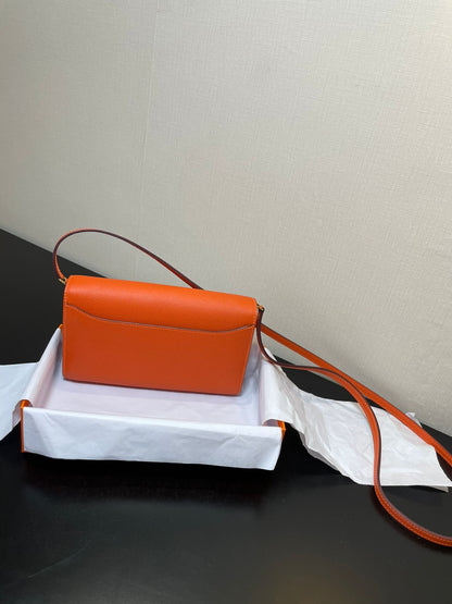 ConstanceToGo: Orange