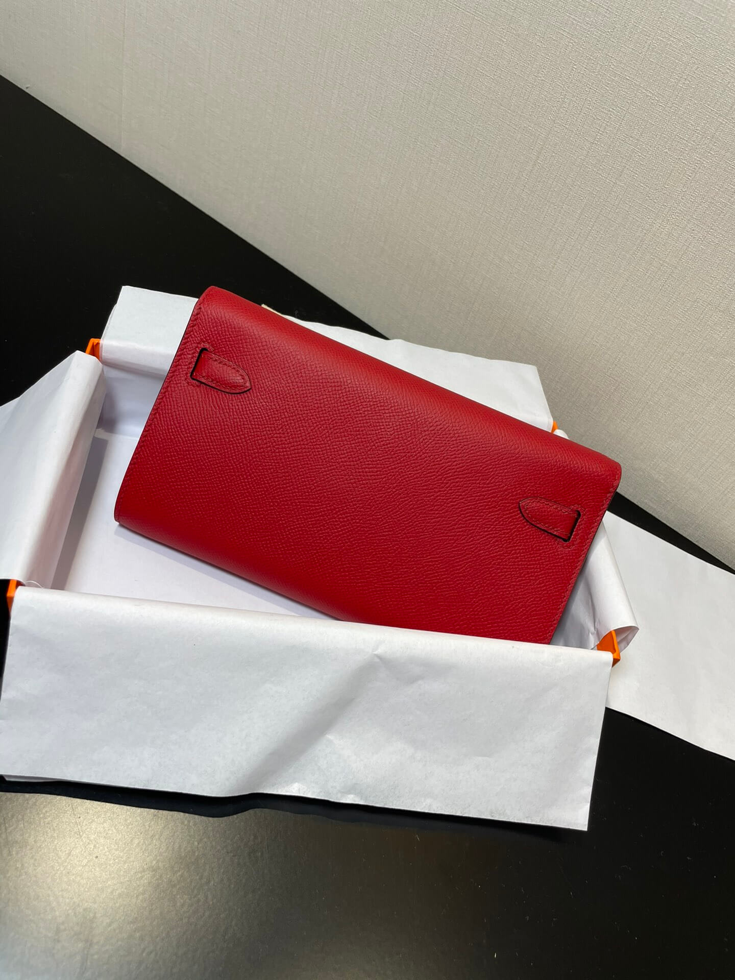 kelly woc: big red