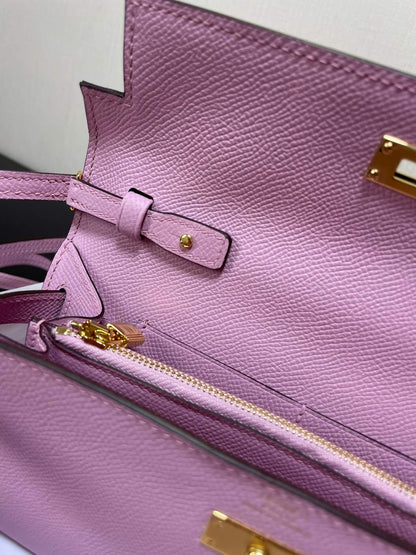 kelly woc: mallow purple
