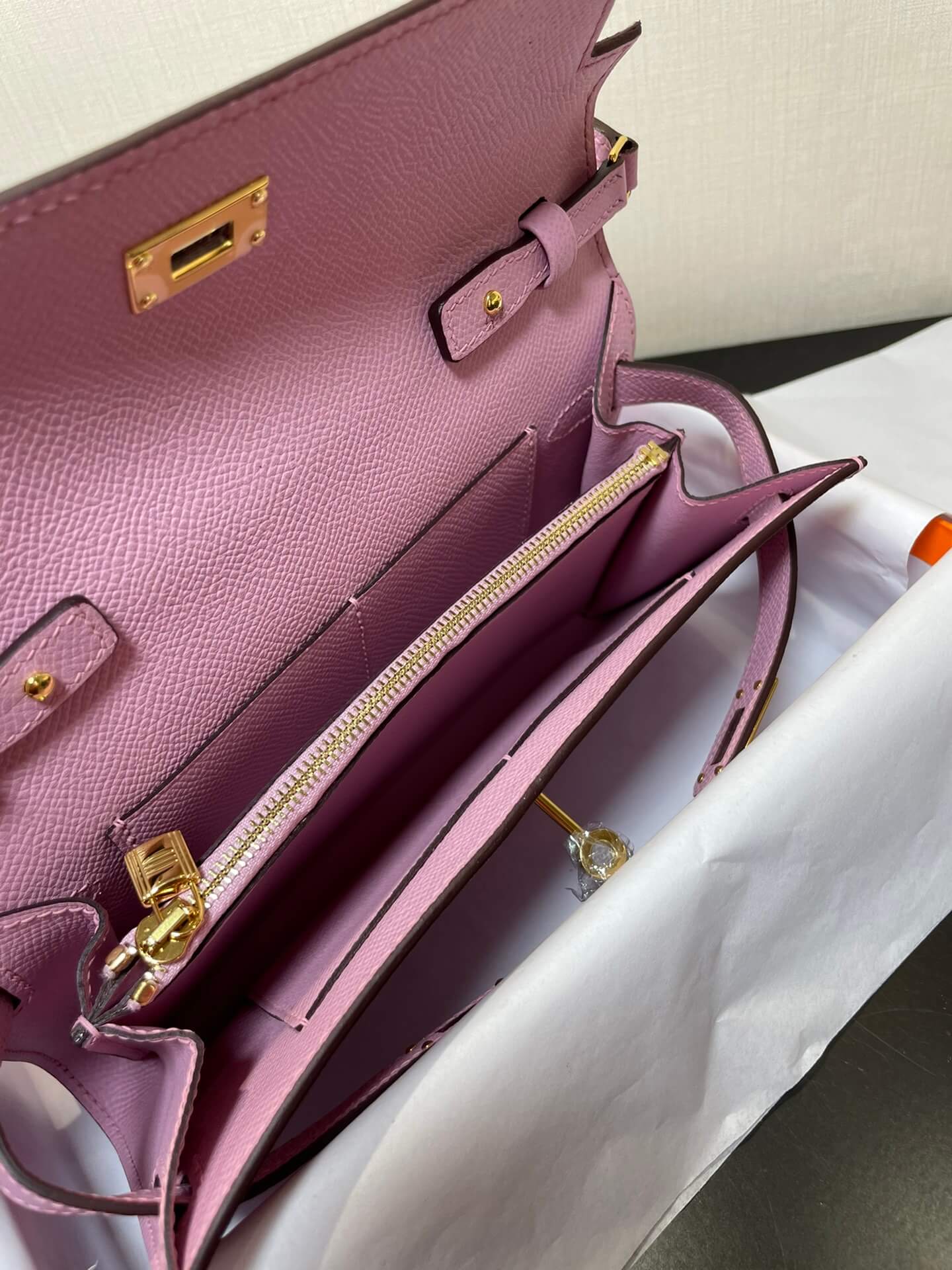 kelly woc: mallow purple