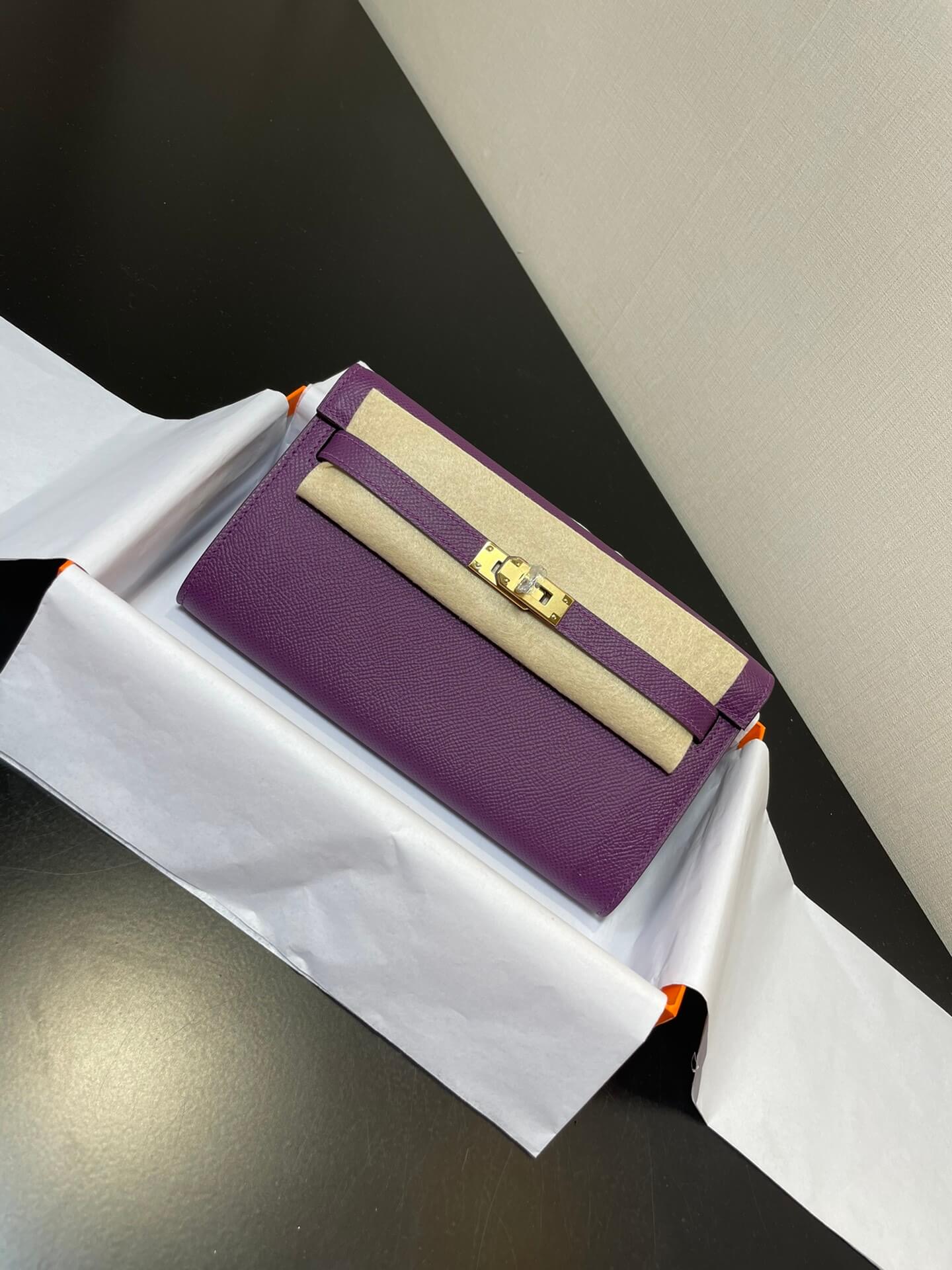 kelly woc: sea anemone purple