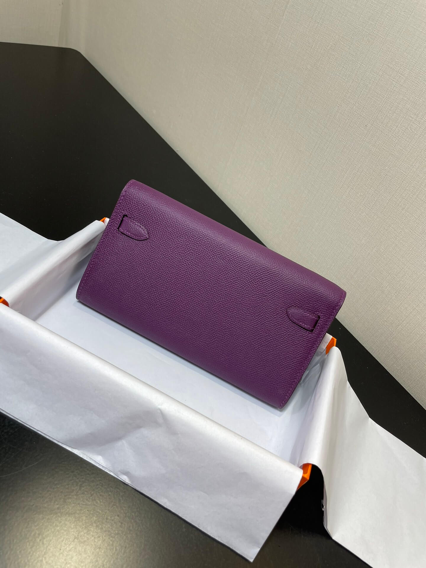kelly woc: sea anemone purple