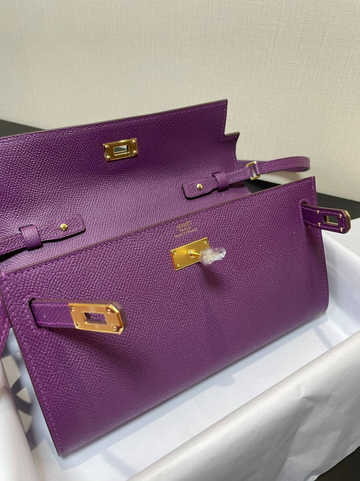 kelly woc: sea anemone purple
