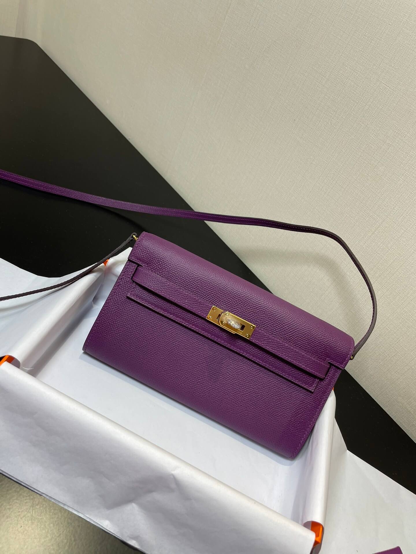 kelly woc: sea anemone purple