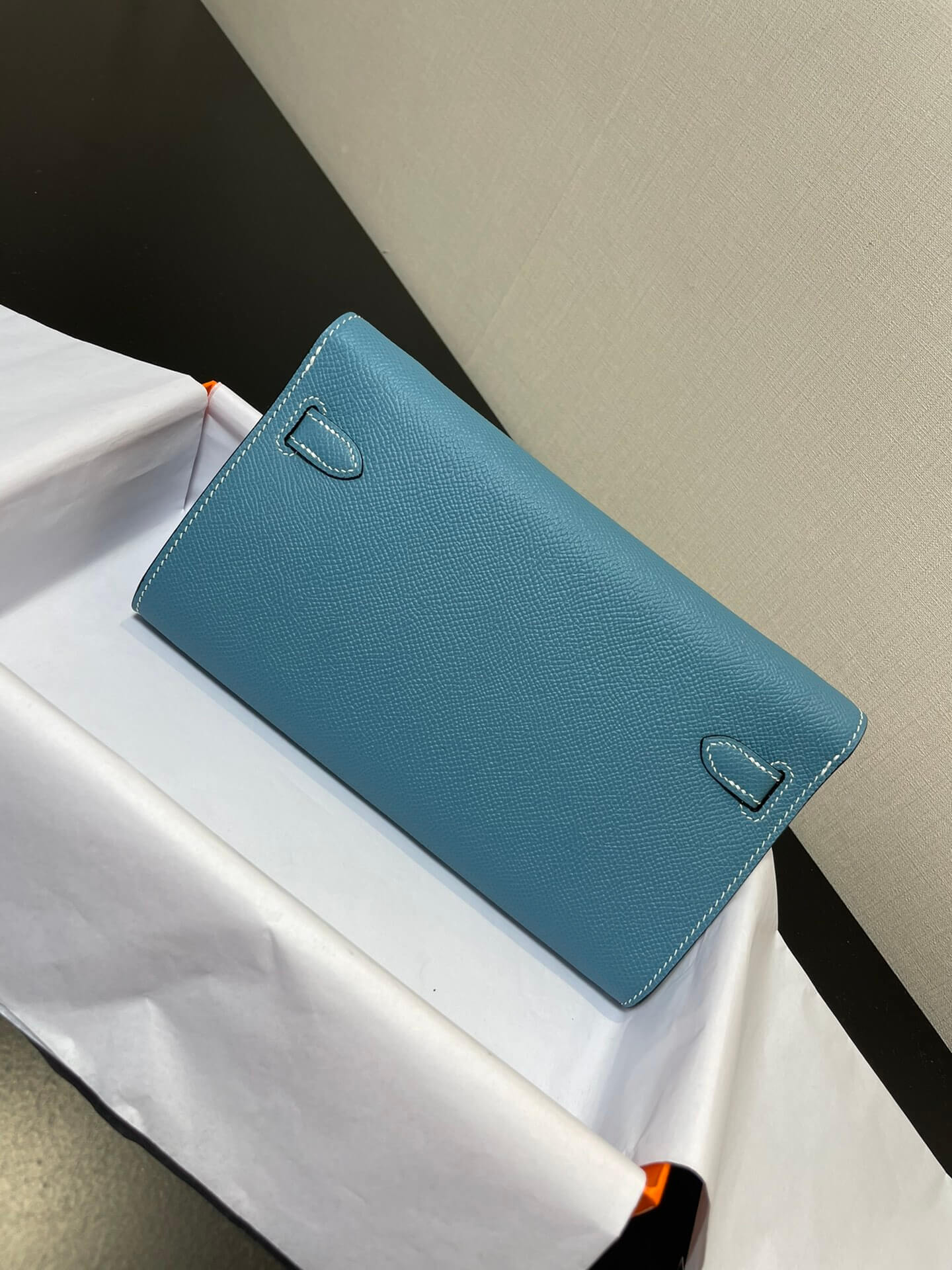 kelly woc: denim blue