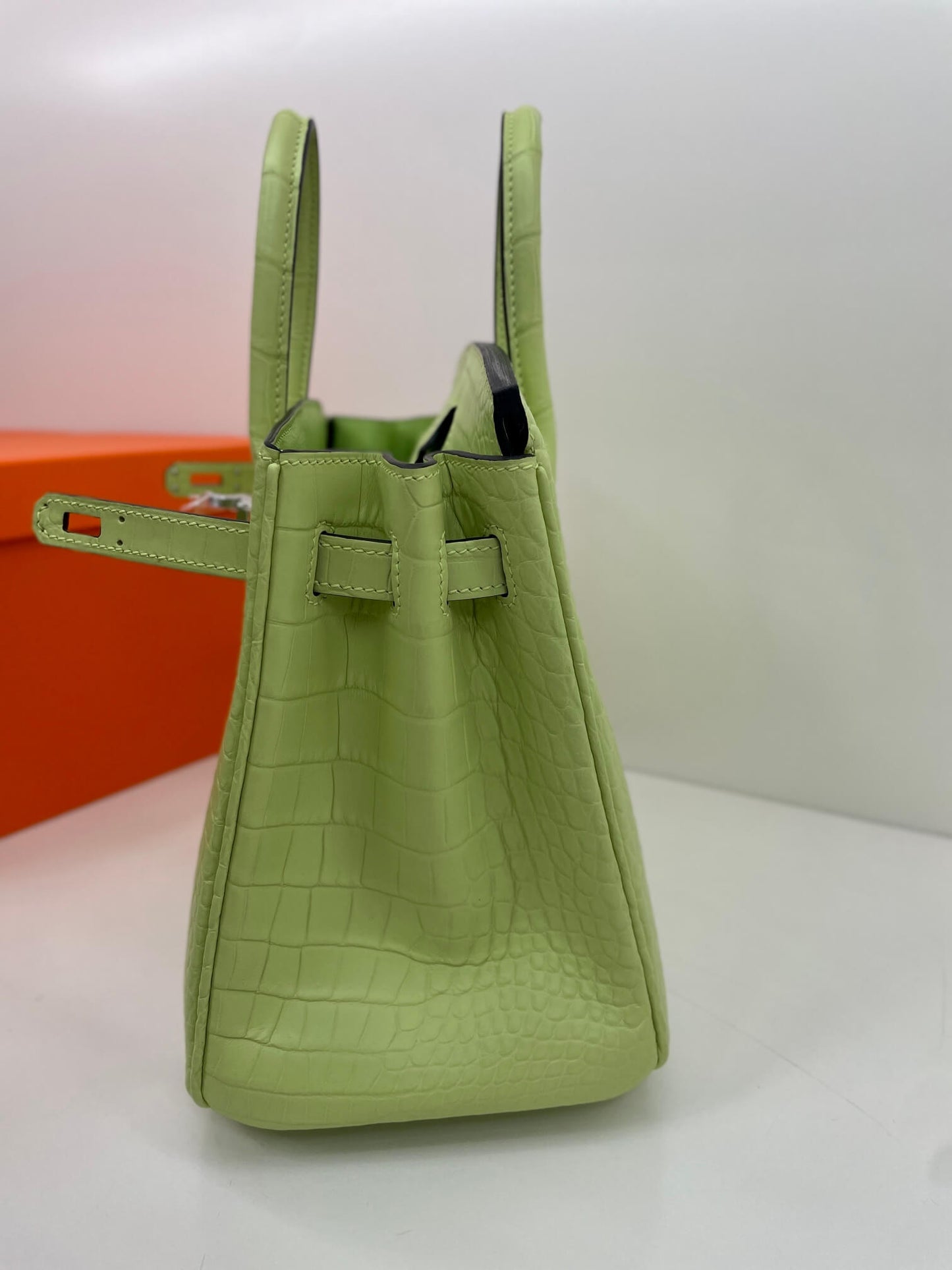 25 Imported matte crocodile sprout green three skins made of handmade wax thread👛👛