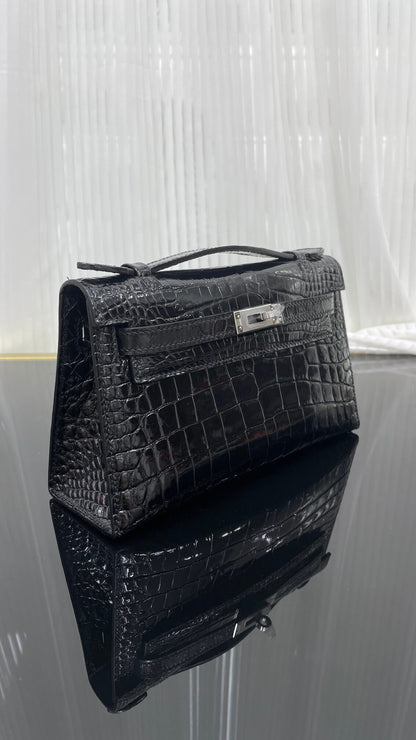 first generation 22 Cm high-gloss crocodile leather hand-sewn wax thread💕