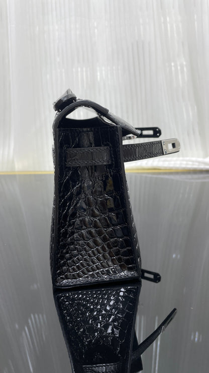 first generation 22 Cm high-gloss crocodile leather hand-sewn wax thread💕