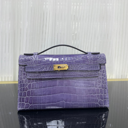 First generation 22 cm high-gloss Nile crocodile leather hand-stitched with wax thread💕