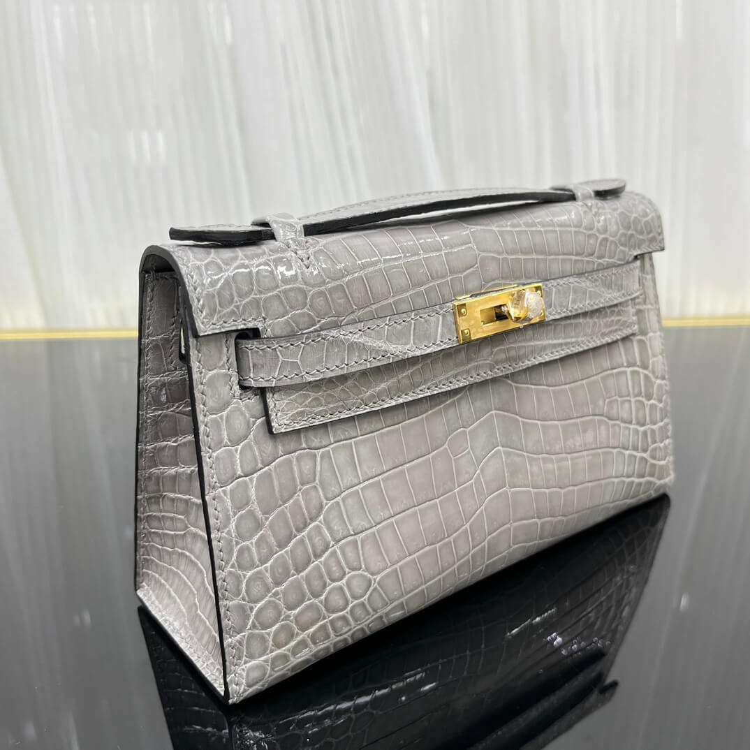 A generation of imported Nile crocodile leather hand-sewn💕