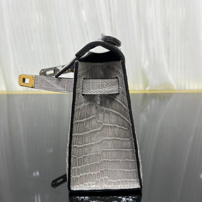 A generation of imported Nile crocodile leather hand-sewn💕