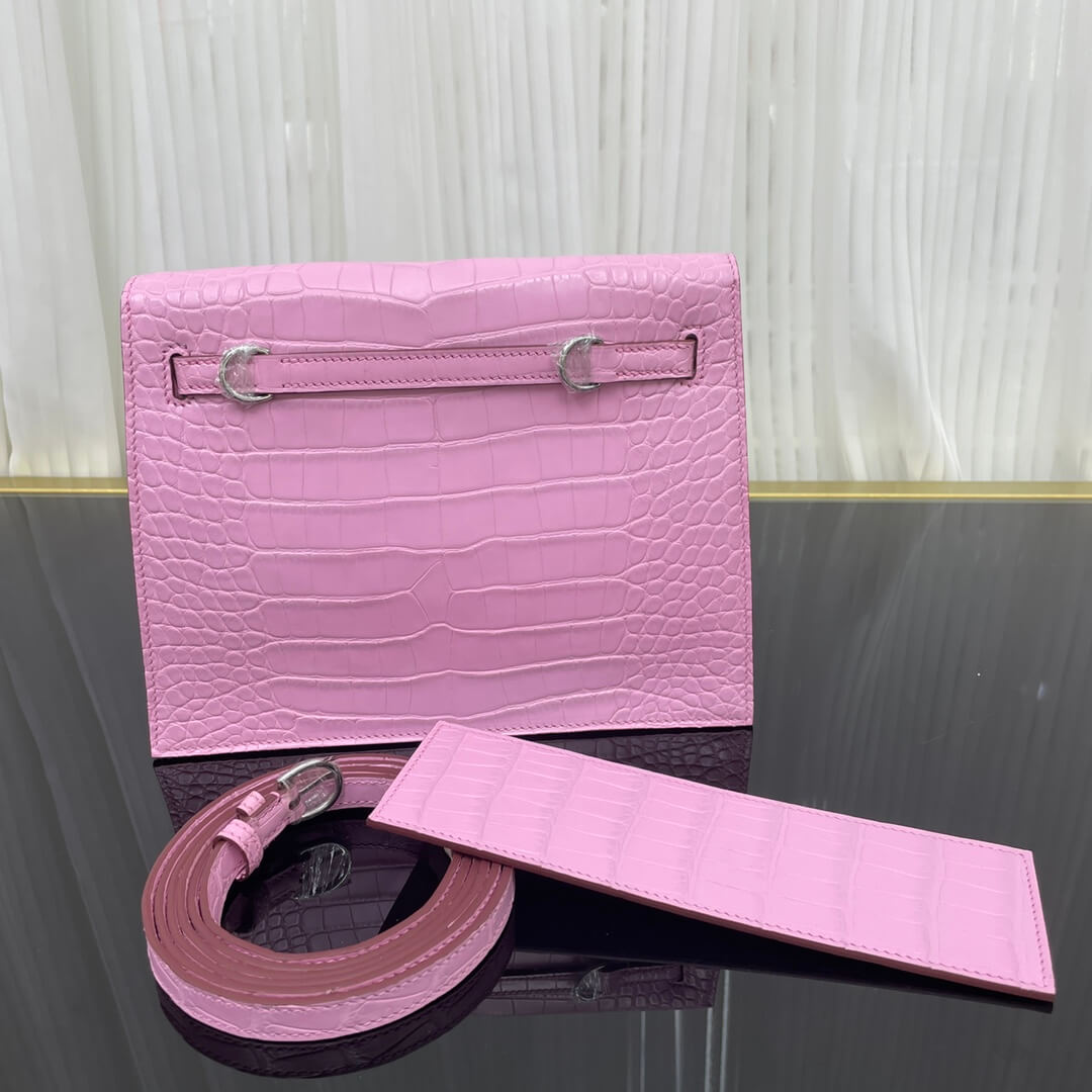 Imported American crocodile matte belly Kelly Danse cherry blossom pink dance bag size; 22X17X7💕