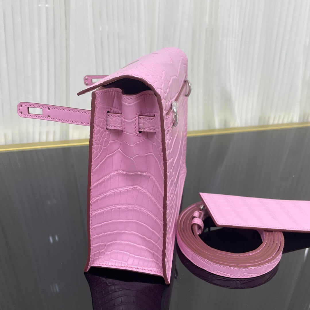 Imported American crocodile matte belly Kelly Danse cherry blossom pink dance bag size; 22X17X7💕
