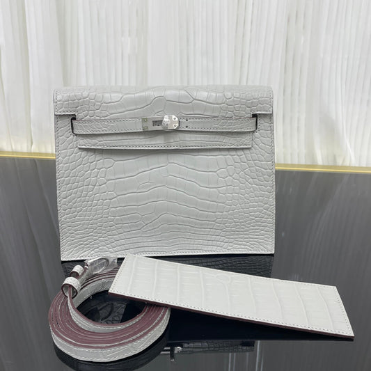 Imported American crocodile matte belly Kelly Danse pearl gray dance bag size; 22X17X7💕