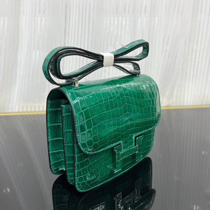 Kangkang 19 stewardess bag imported, Nile crocodile emerald green handmade beeswax thread❤️