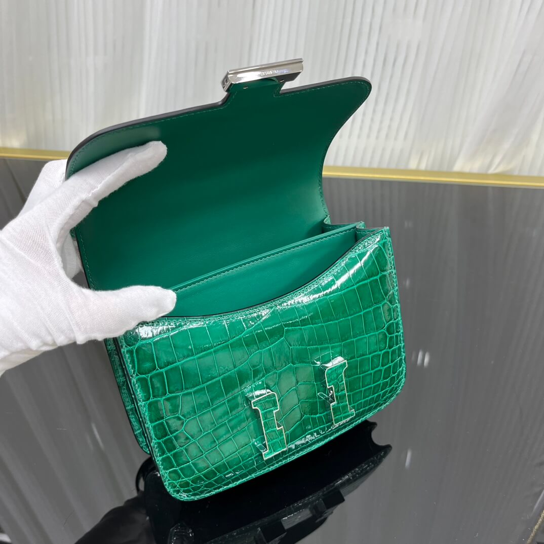 Kangkang 19 stewardess bag imported, Nile crocodile emerald green handmade beeswax thread❤️