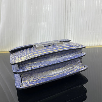 Imported matte crocodile Kangkang 19cm, hand-stitched with wax thread💕