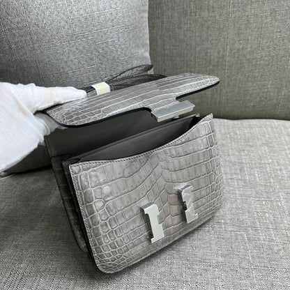 Kangkang 19 stewardess bag imported, Nile crocodile handmade beeswax thread ❤️