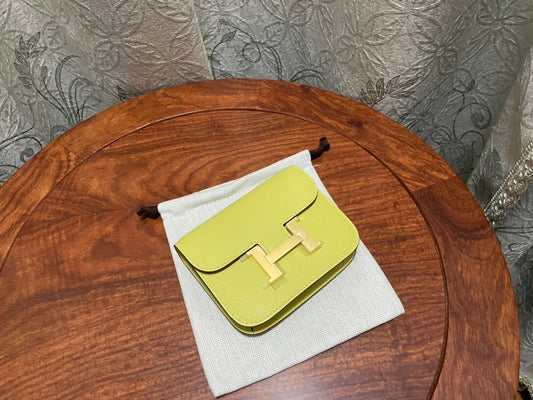 Constance slim: amber yellow