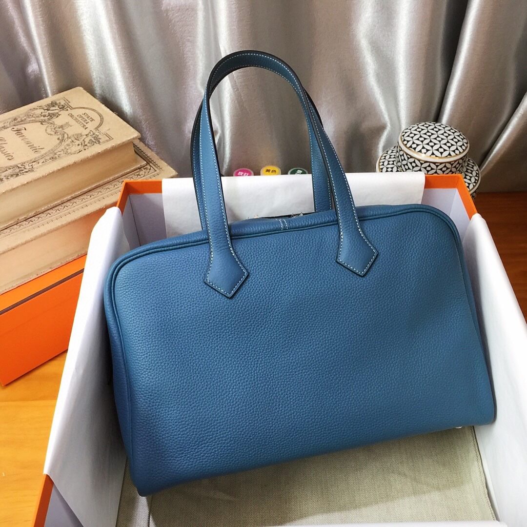 H Victoria Victoria: denim blue