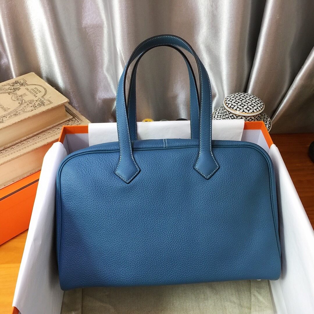 H Victoria Victoria: denim blue