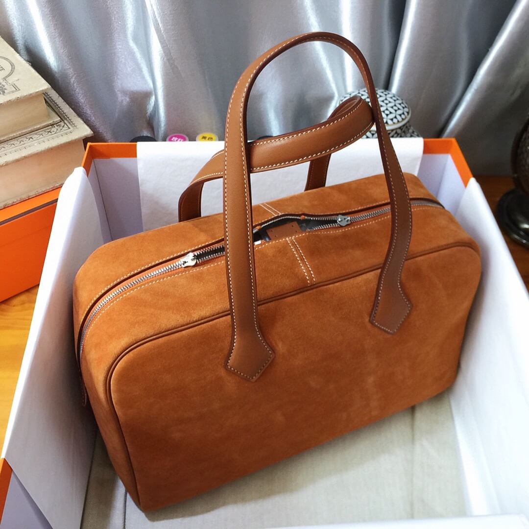 H Victoria Victoria: suede golden brown