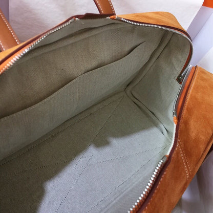 H Victoria Victoria: suede golden brown