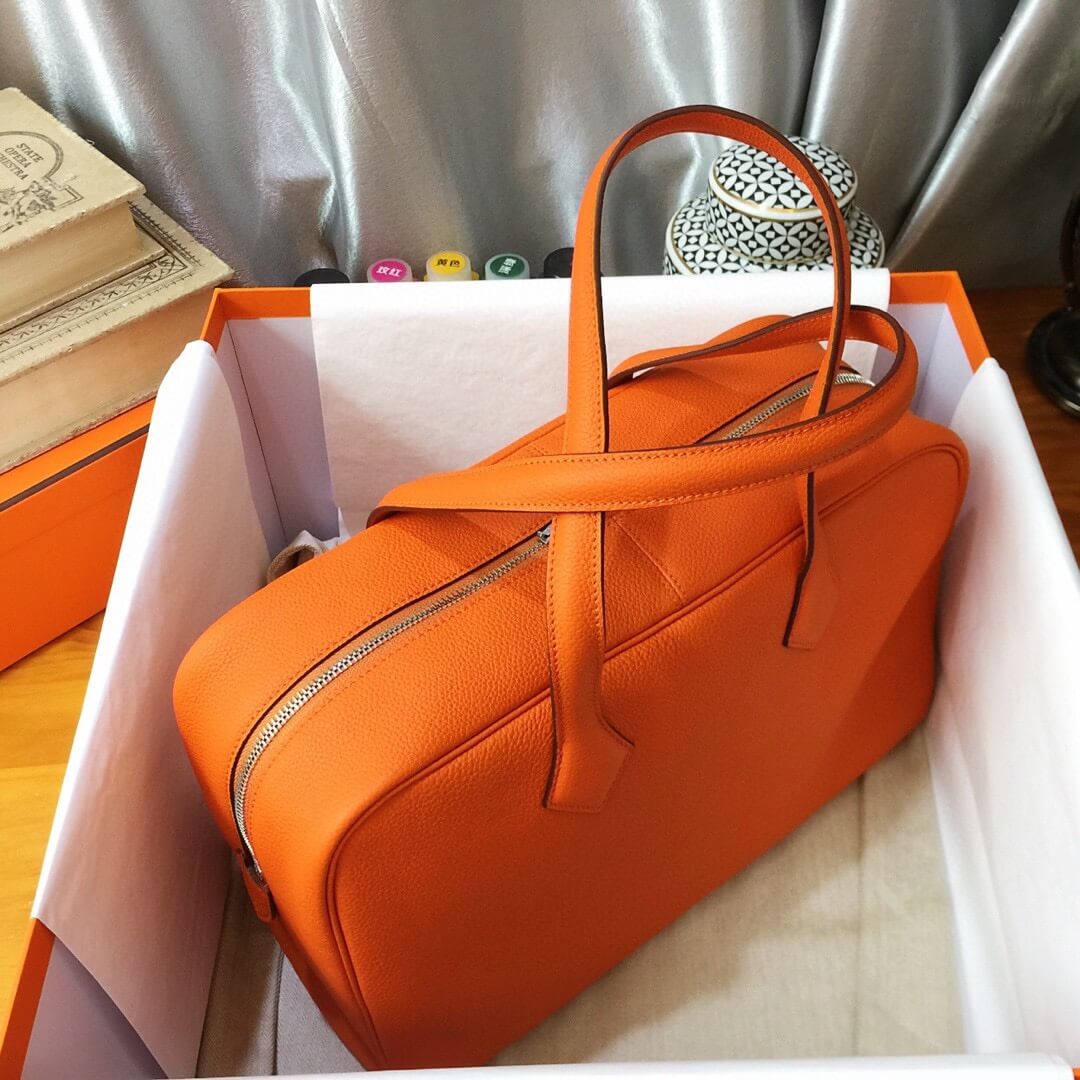 H Victoria Victoria: Orange