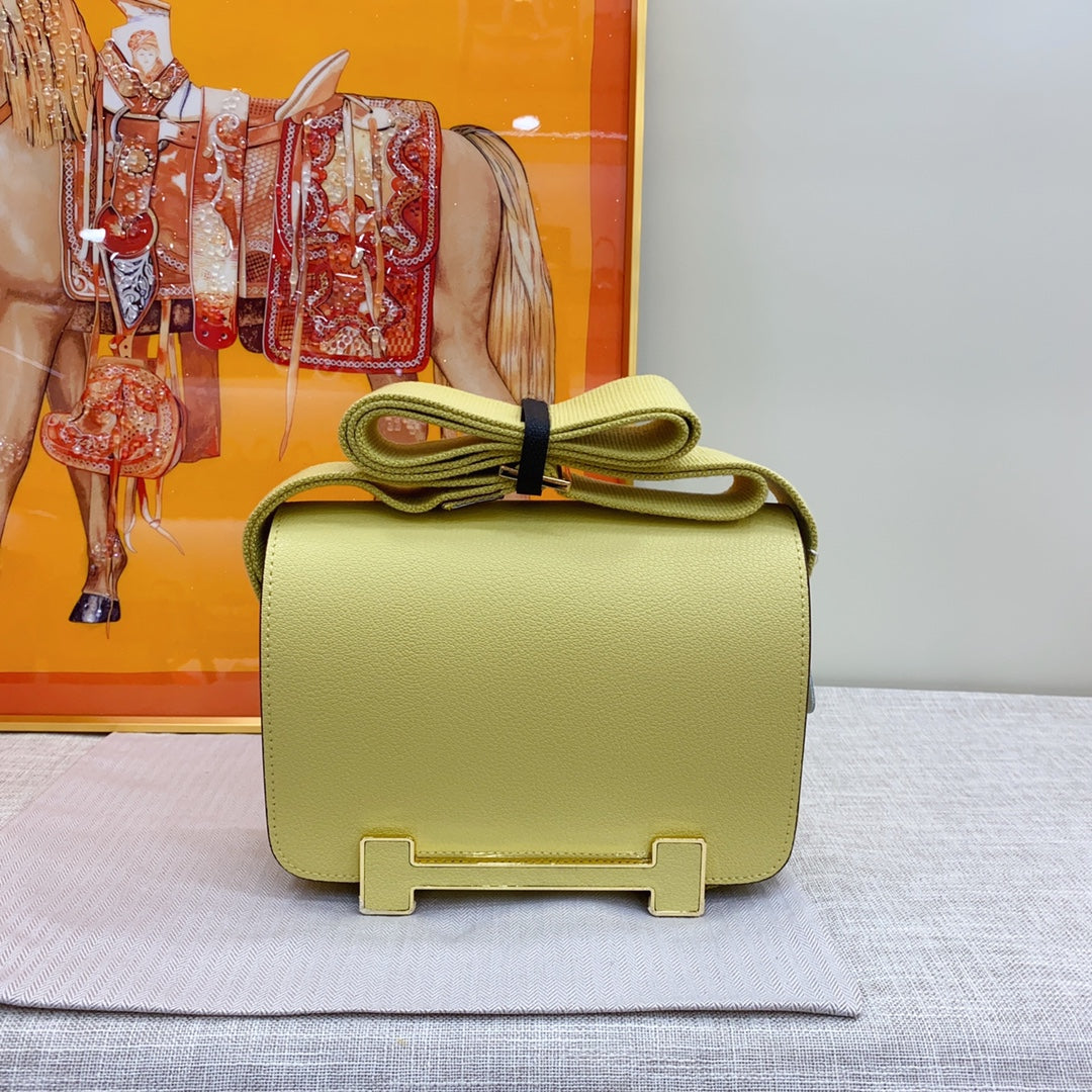 Geta 20cm chevre: Chick yellow