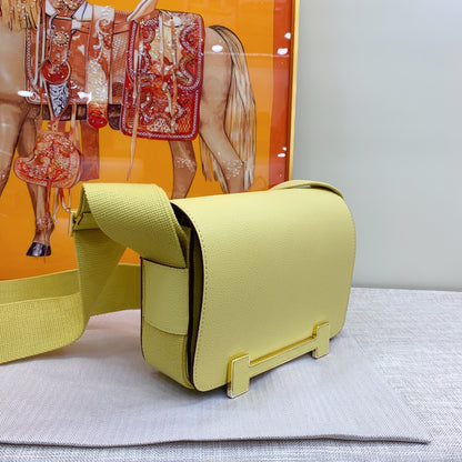 Geta 20cm chevre: Chick yellow