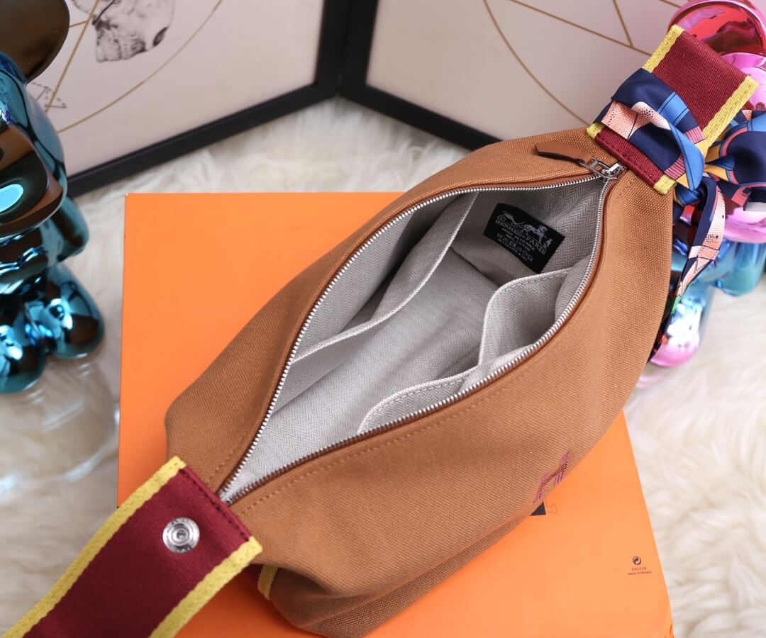 Trousse Bride-A-Brace