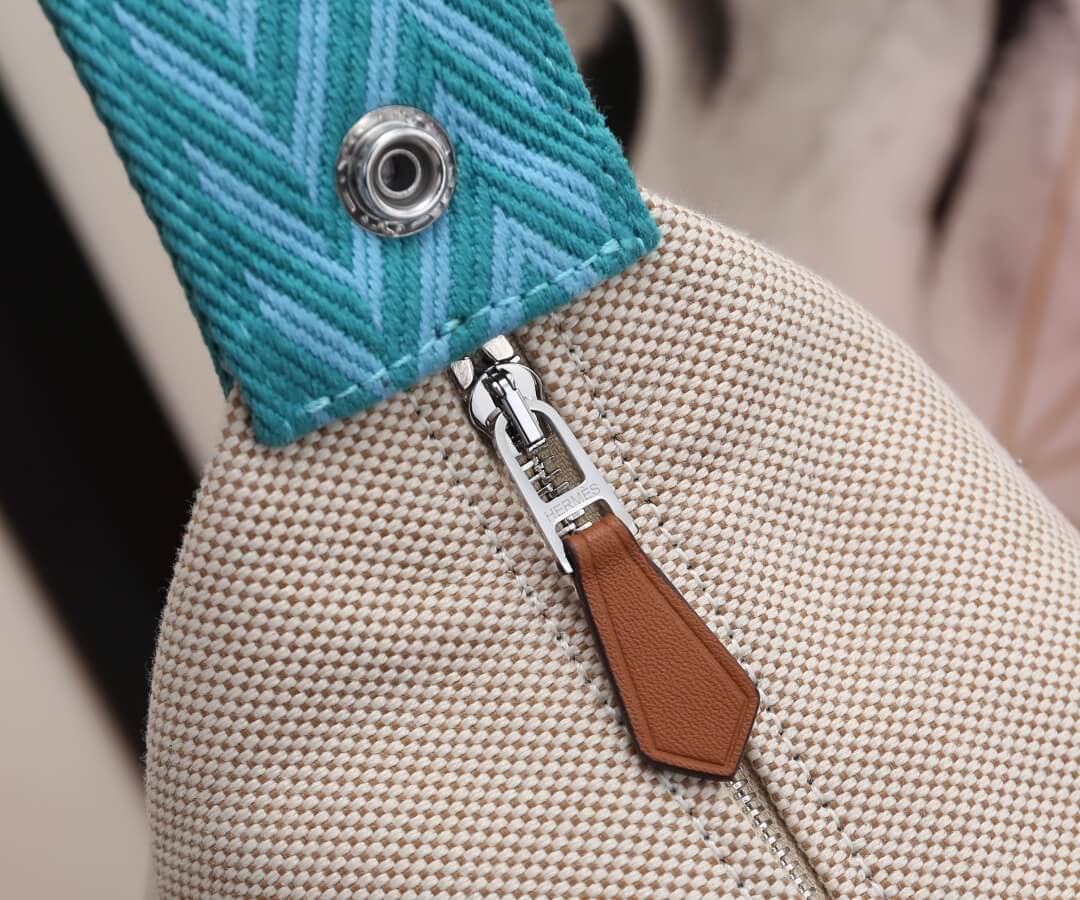 Trousse Bride-A-Brace