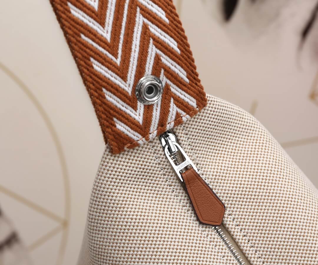 Trousse Bride-A-Brace