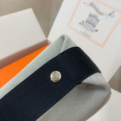 Trousse Bride-A-Brace