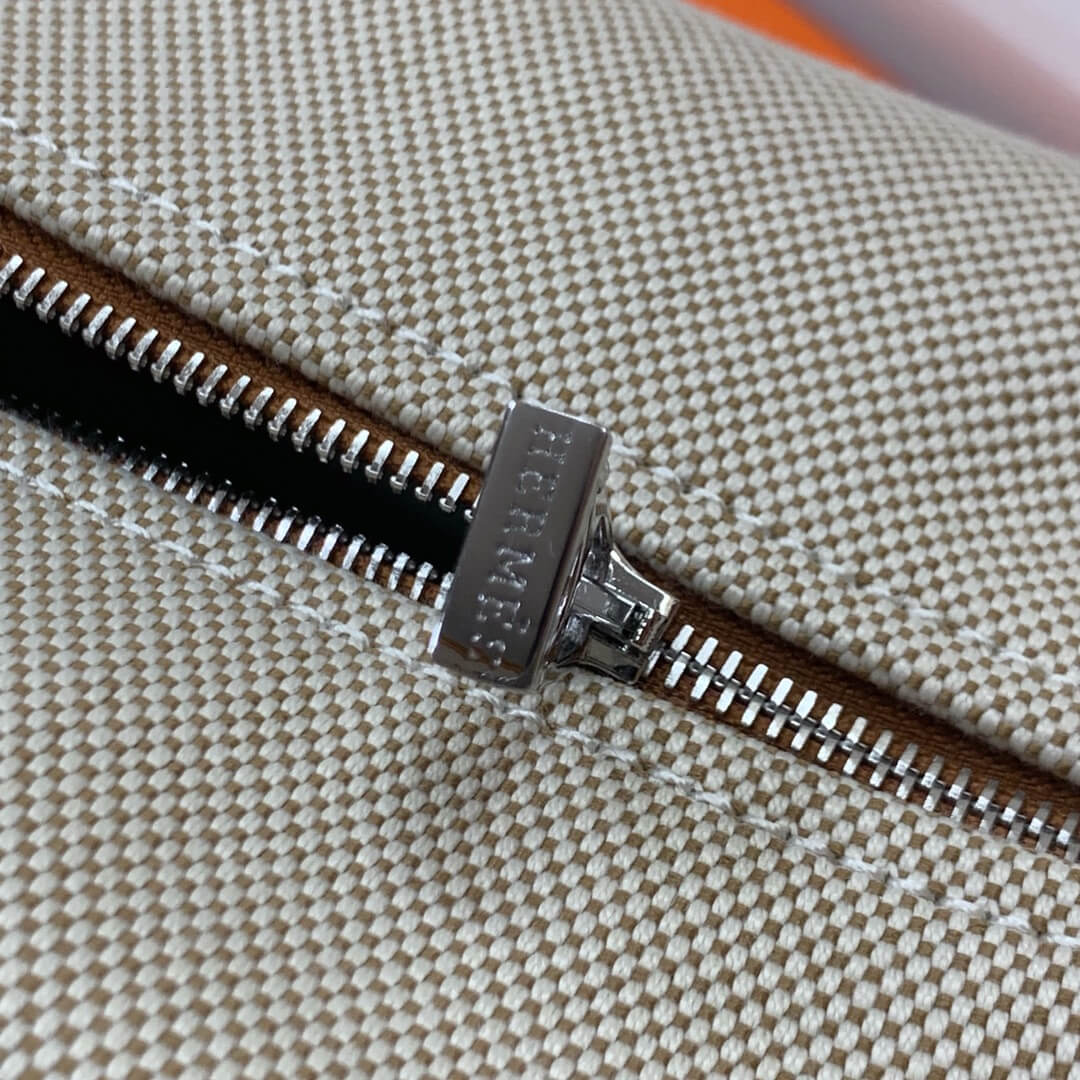 Trousse Bride-A-Brace