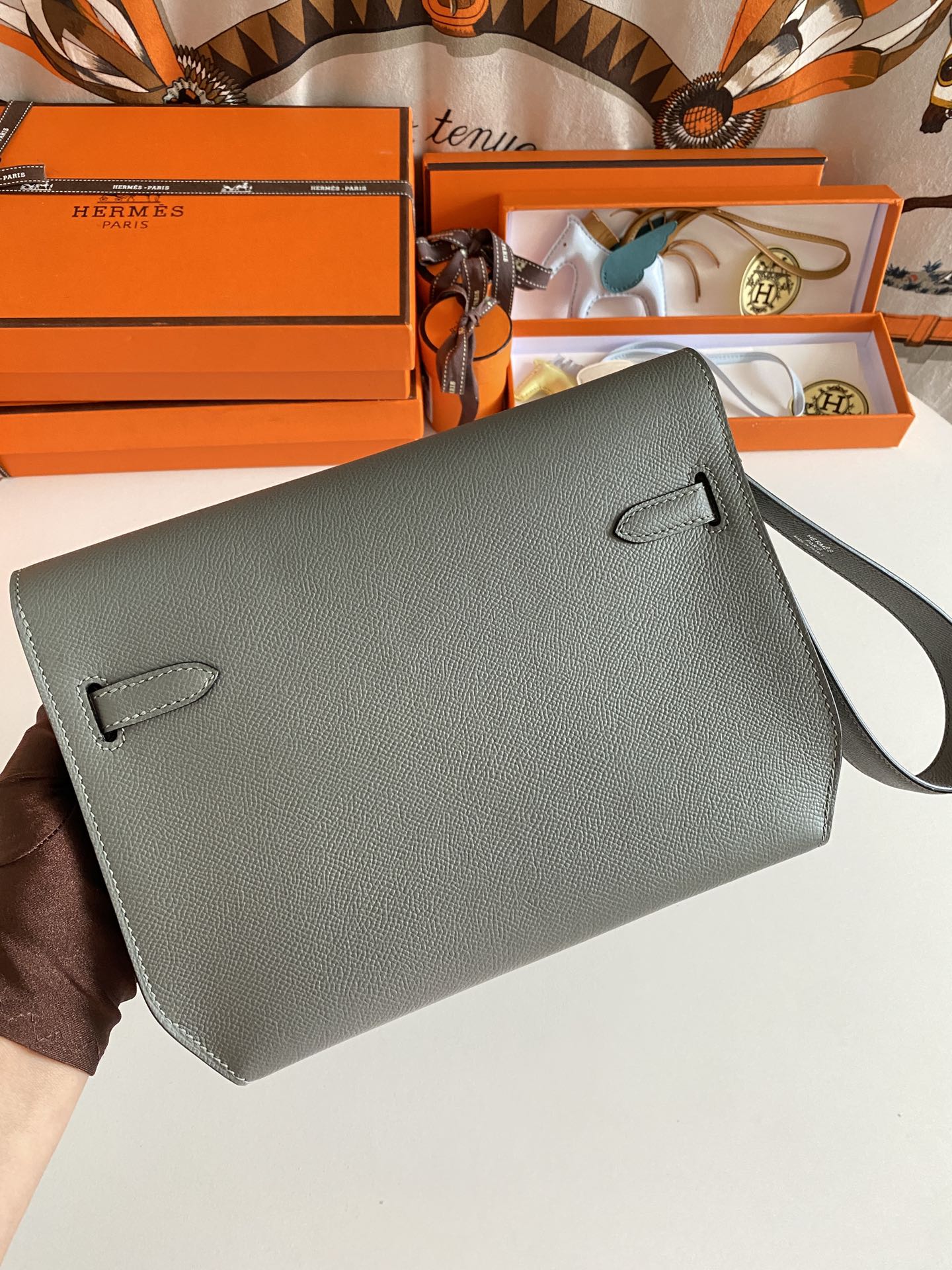 Kelly Depeches 25cm: Almond Green
