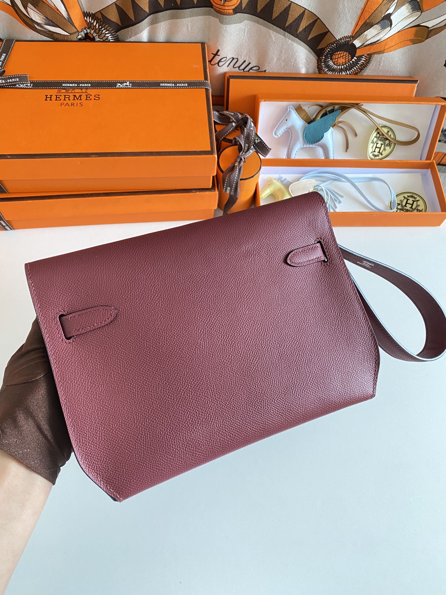 Kelly Depeches 25cm: Burgundy