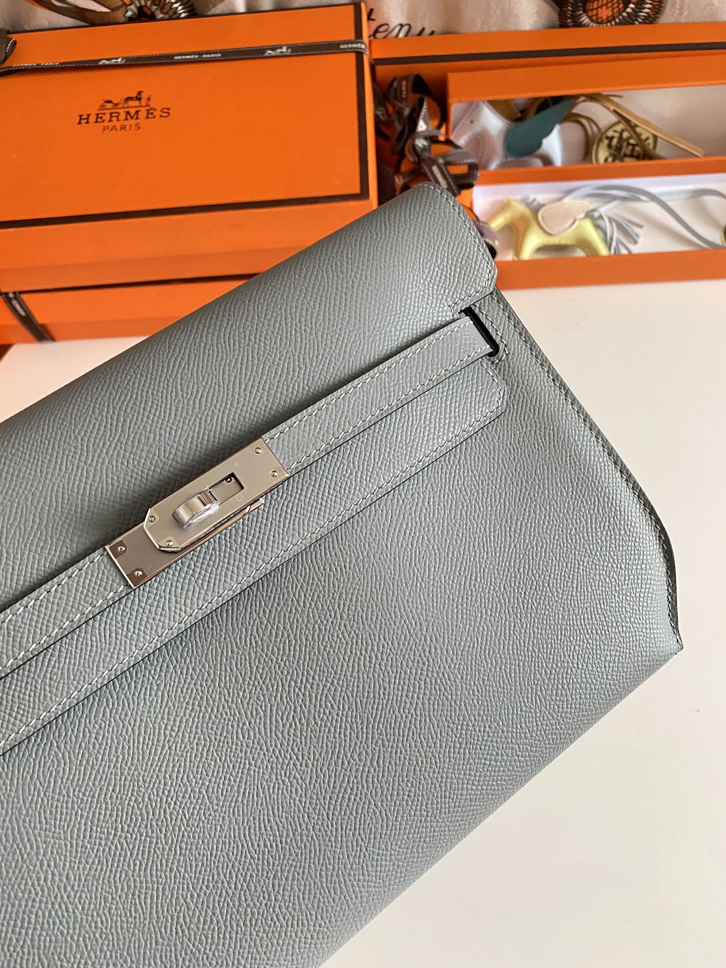 Kelly Depeches 25cm: Linen Blue