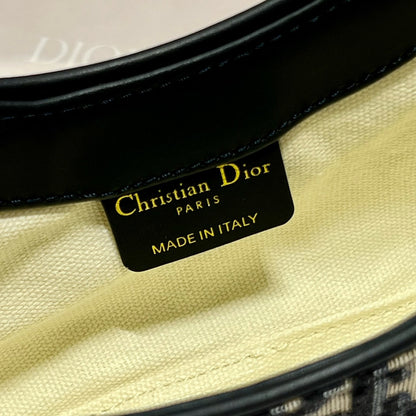 Dior❤30 MONTAIGNE HOBO AVENUE mini handbag "old flower"