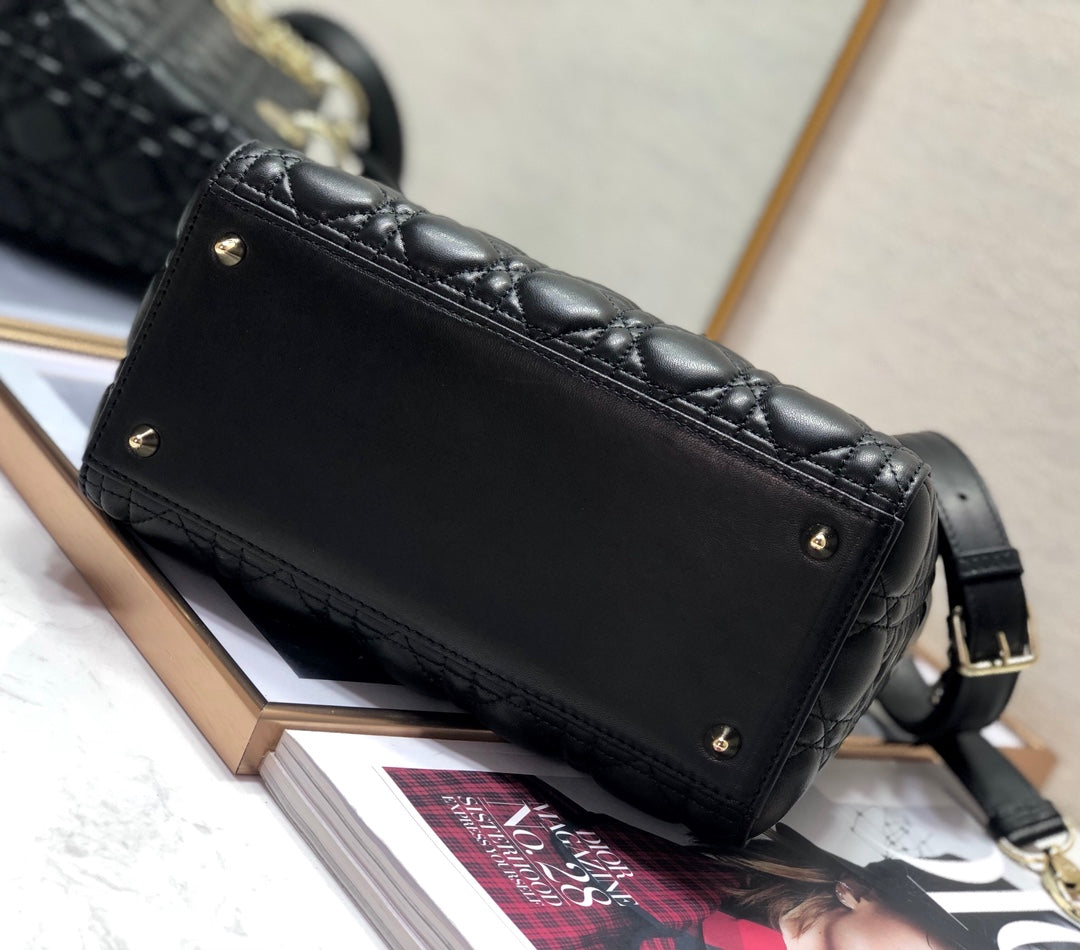 Explosive style 💕Return goods Lady Dior classic 5⃣️ lattice 🍡24cm 6605