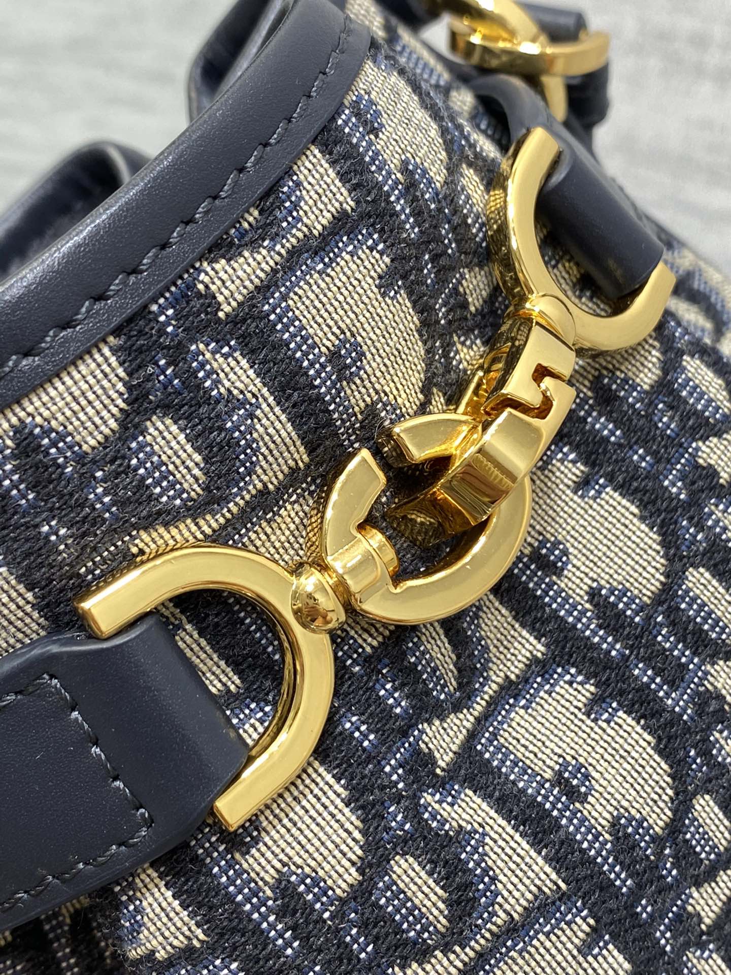 The latest Dior bucket bags are in stock‼ ️