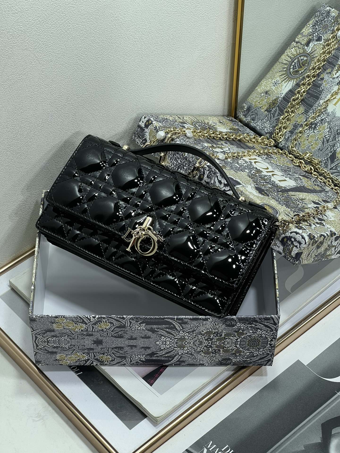 Explosive [Celebration] return 0604 Lady Di❤r 💕Cannage Clutch Bag 💕 21cm