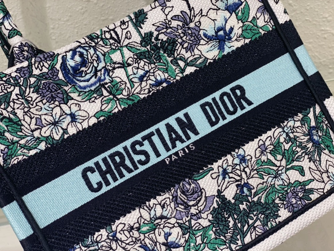 BOOK TOTE bag
