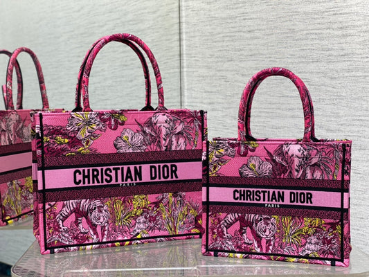 Tote's latest concept zoo spring and summer series