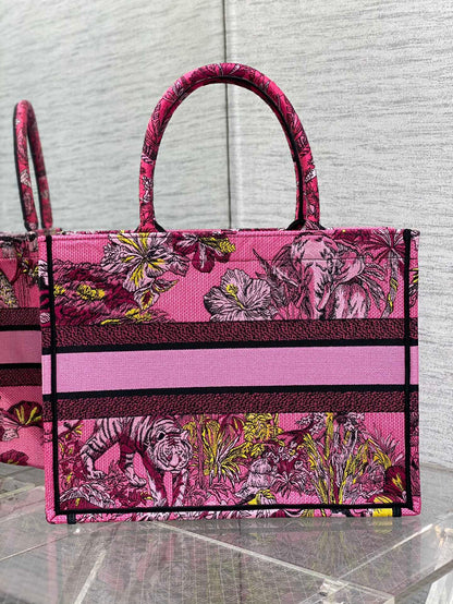 Tote's latest concept zoo spring and summer series